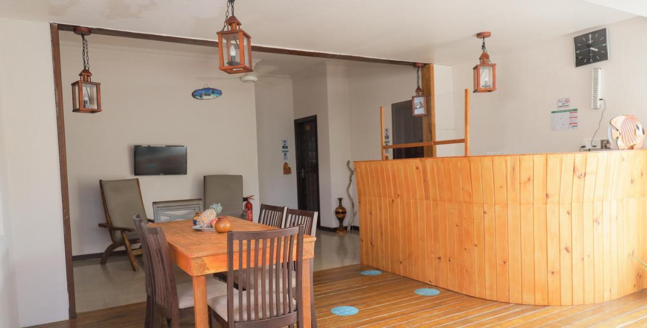 Orimas Retreat Hotel Thulusdhoo Kültér fotó