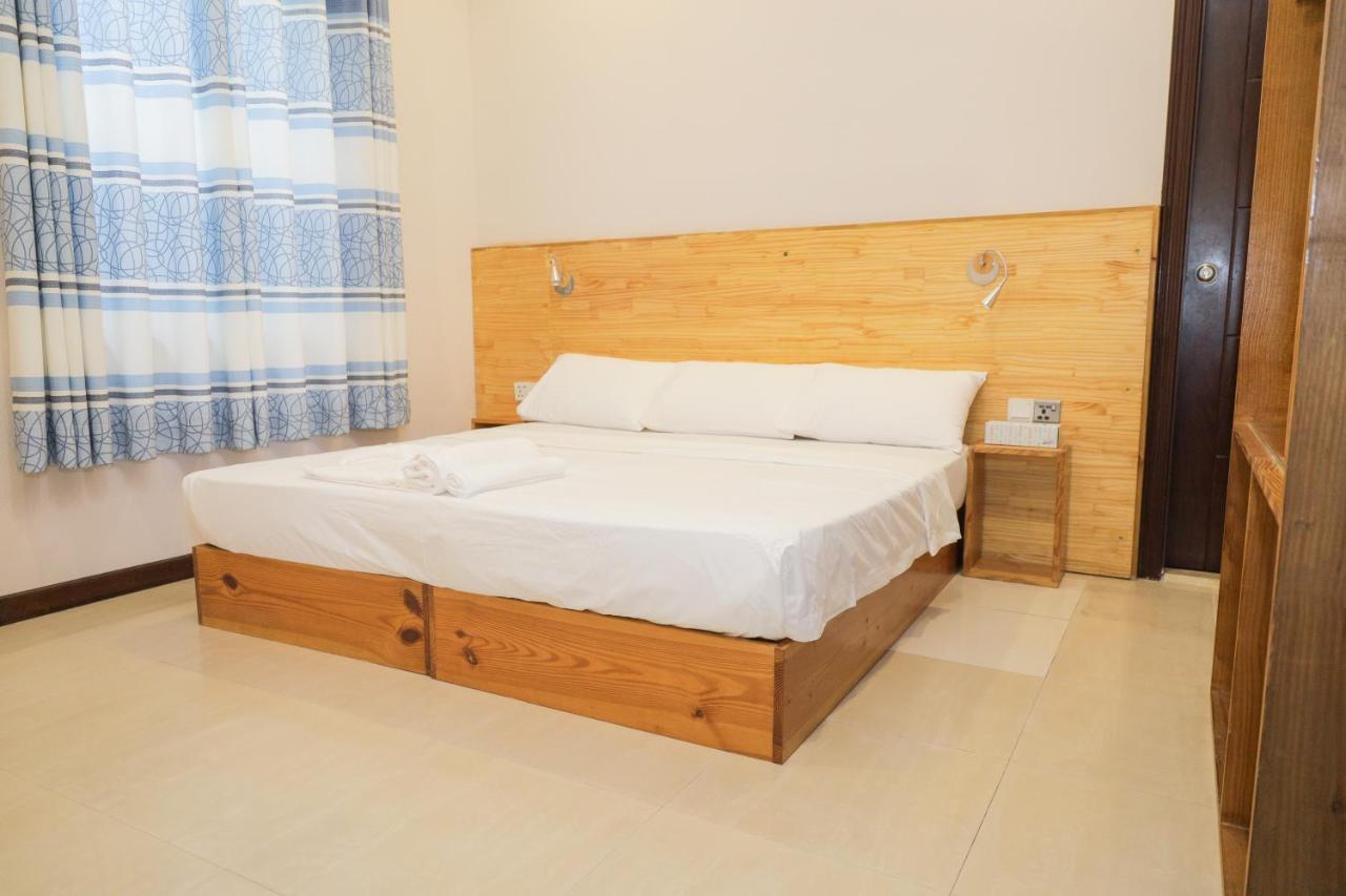 Orimas Retreat Hotel Thulusdhoo Kültér fotó