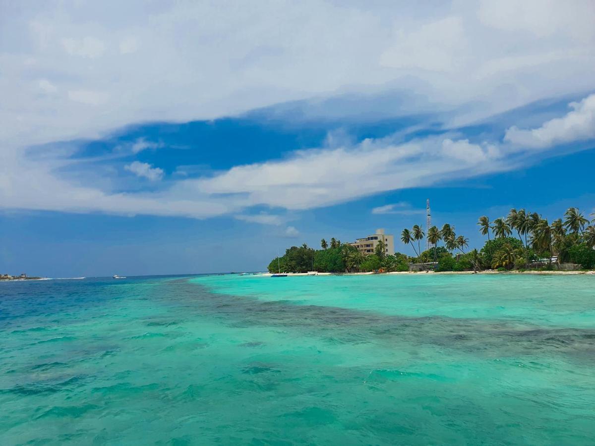 Orimas Retreat Hotel Thulusdhoo Kültér fotó